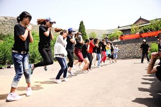 北京拓展训练的必须遵守哪些要求？